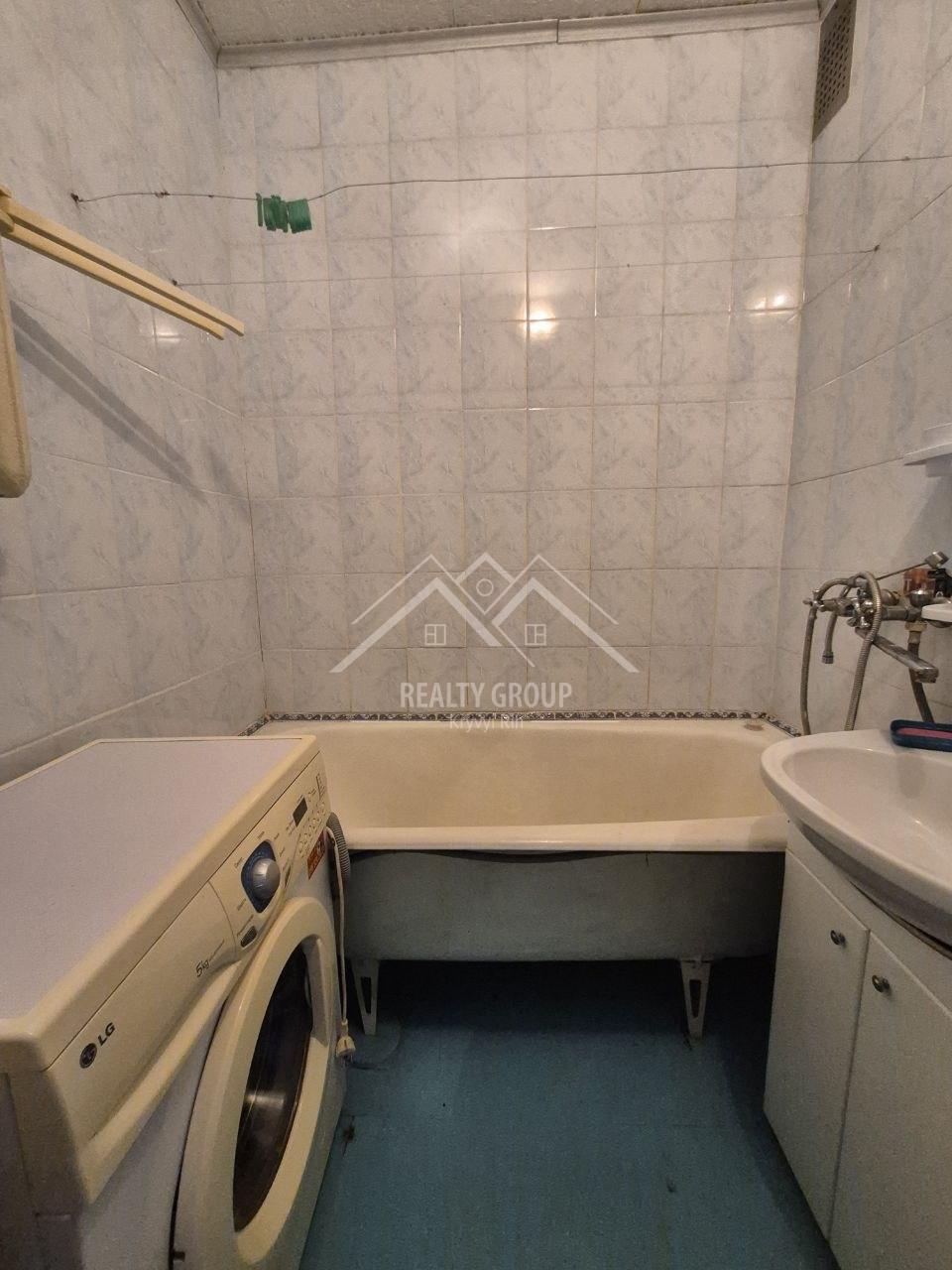 Продаж 3-кімнатної квартири 62 м², Івана Авраменка вул., 14