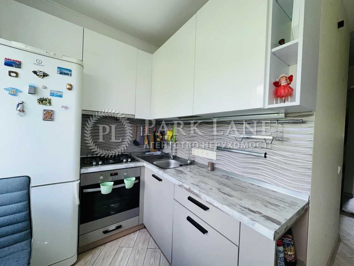 Продажа 1-комнатной квартиры 33 м², Энтузиастов ул., 3/1