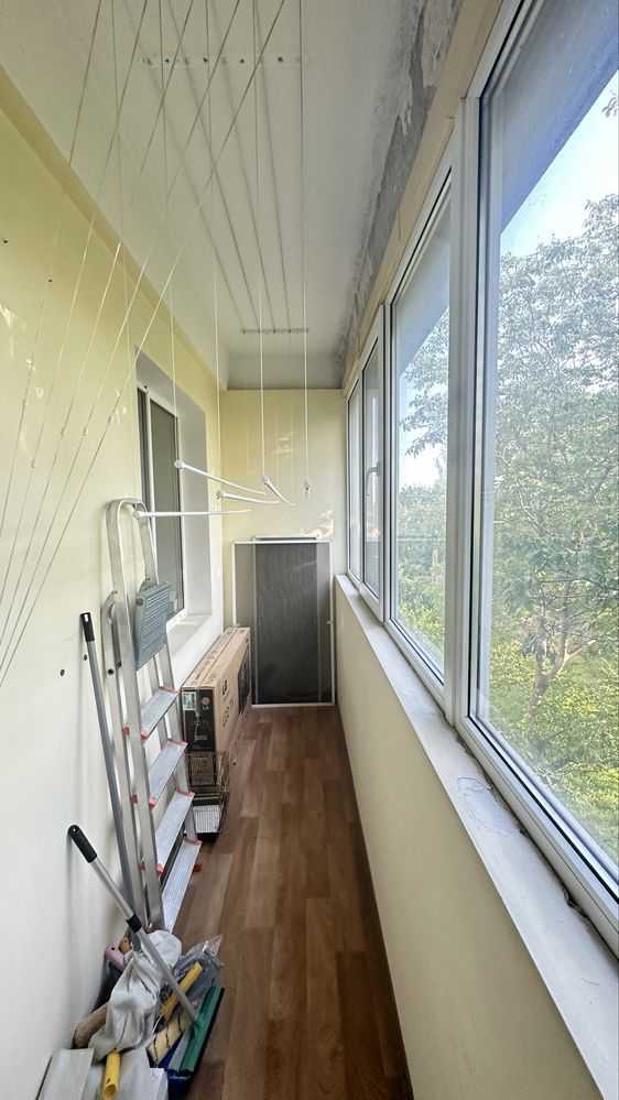 Продаж 4-кімнатної квартири 80.4 м², Героїв України просп., 75В