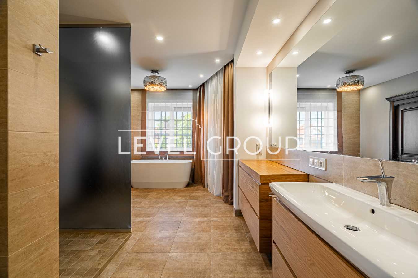 Продажа дома 357 м², Порічкова, 166