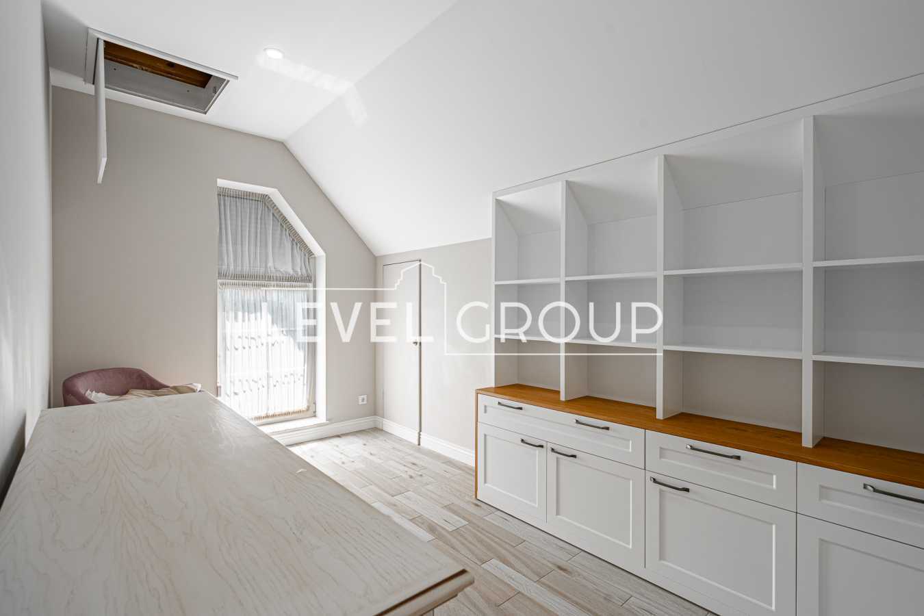 Продажа дома 357 м², Порічкова, 166
