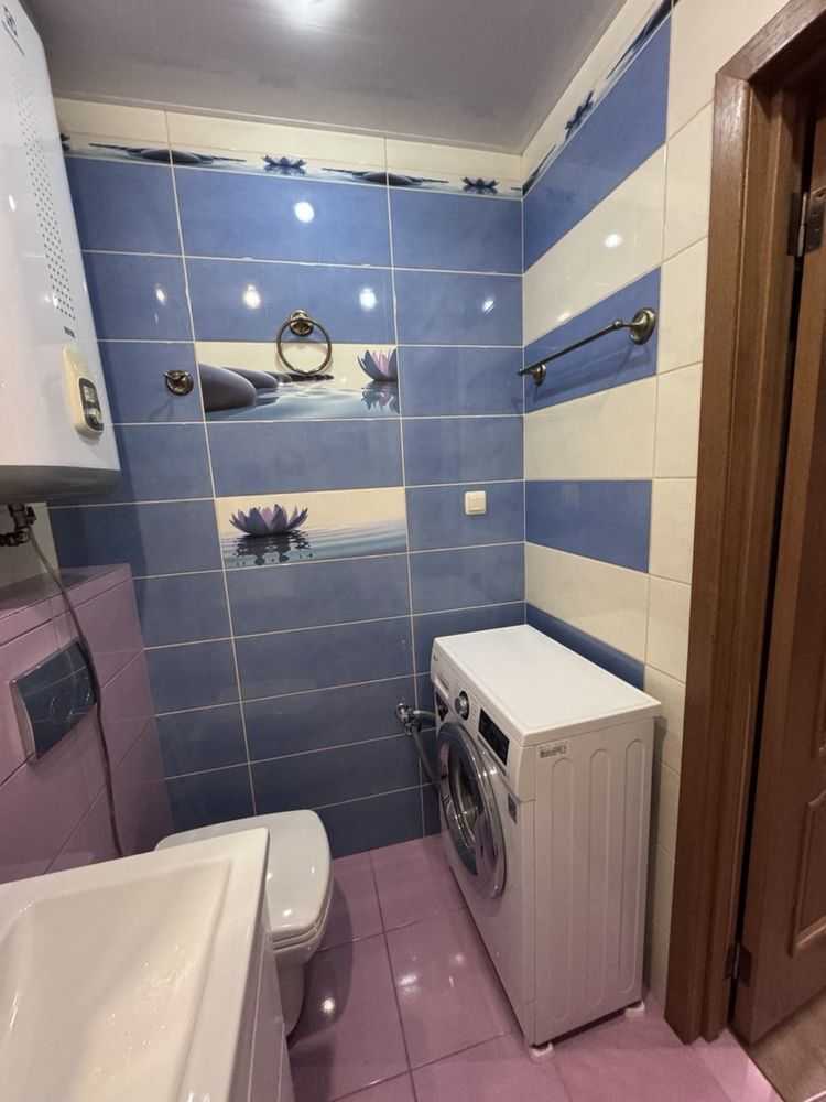 Продаж 1-кімнатної квартири 38 м², Правди, 10Б