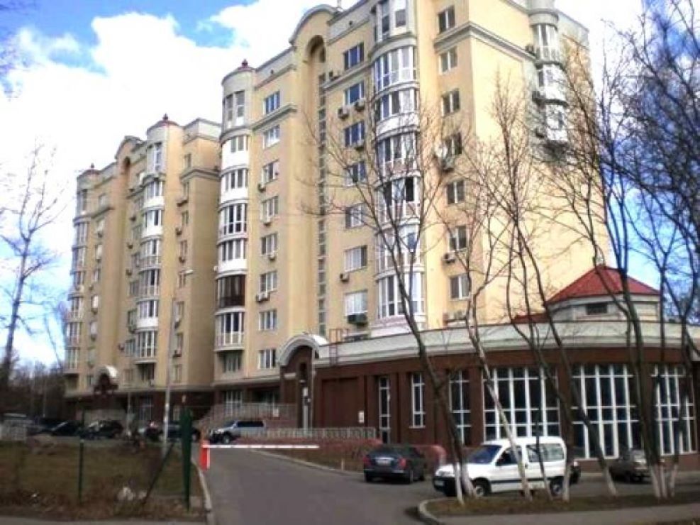Продажа 3-комнатной квартиры 132 м², Вышгородская ул., 45/2
