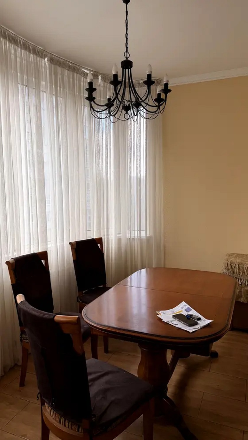 Продажа 3-комнатной квартиры 132 м², Вышгородская ул., 45/2