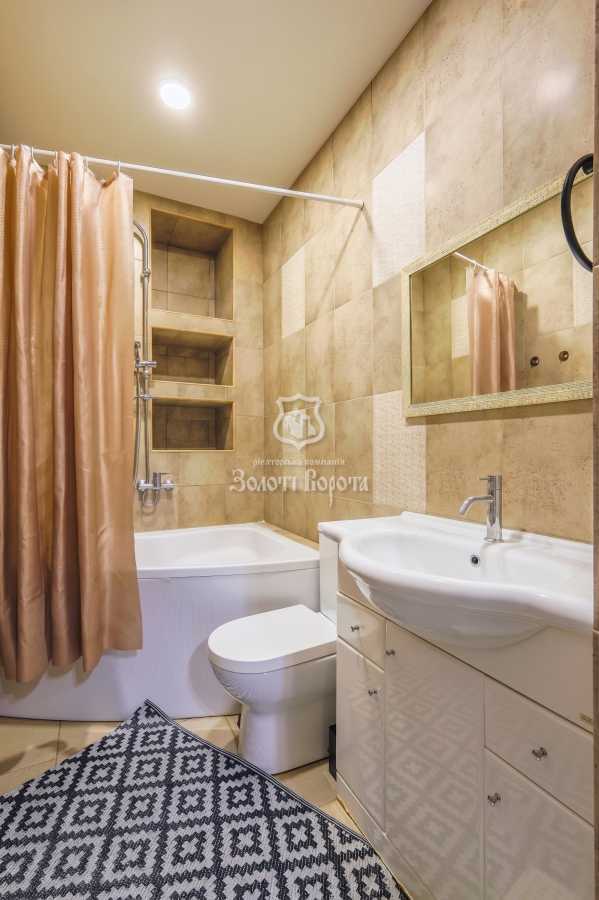 Продаж 2-кімнатної квартири 59.1 м², Боголюбова вул., 41