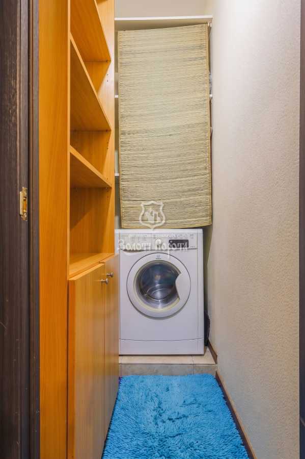 Продаж 2-кімнатної квартири 59.1 м², Боголюбова вул., 41