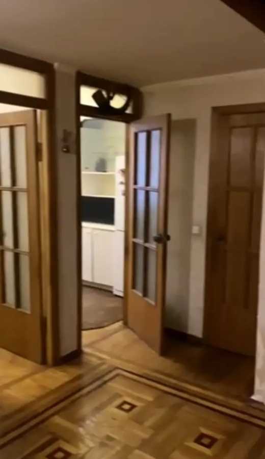 Продажа 2-комнатной квартиры 68 м², Институтская ул., 13А