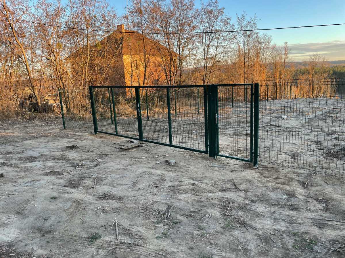 Продажа участка под индивидуальное жилое строительство 15 соток, Садовая ул.