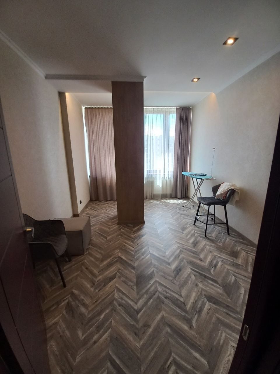 Продажа 2-комнатной квартиры 95 м², Профессорская ул., 34