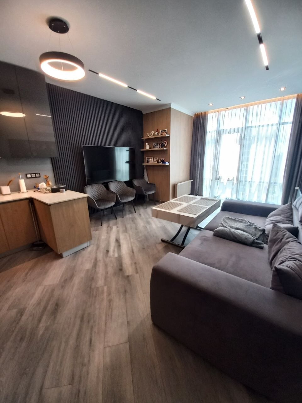 Продажа 2-комнатной квартиры 95 м², Профессорская ул., 34