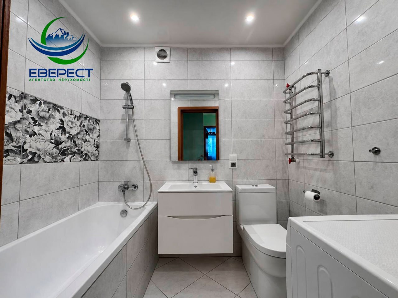 Продаж 3-кімнатної квартири 50 м², Львівська вул.