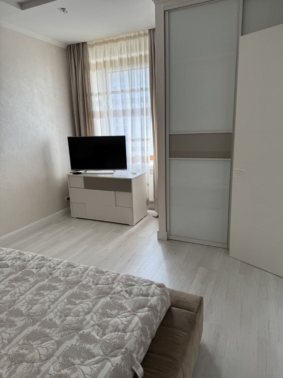 Продажа 2-комнатной квартиры 63 м², Профессорская ул., 34