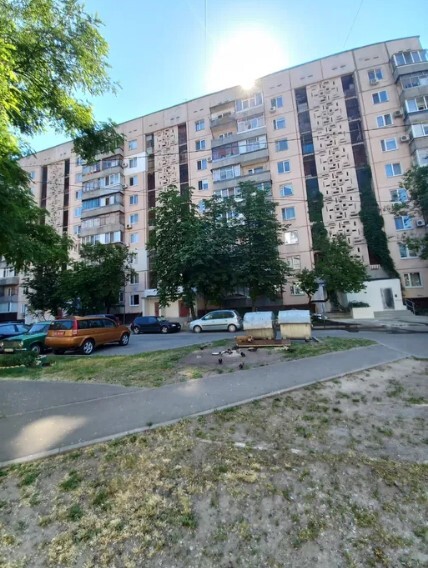 Продаж 1-кімнатної квартири 40 м², Академіка Богомольця вул., 25