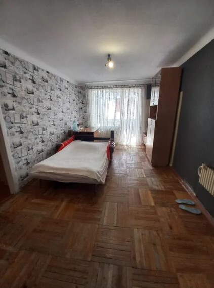 Продаж 1-кімнатної квартири 40 м², Академіка Богомольця вул., 25