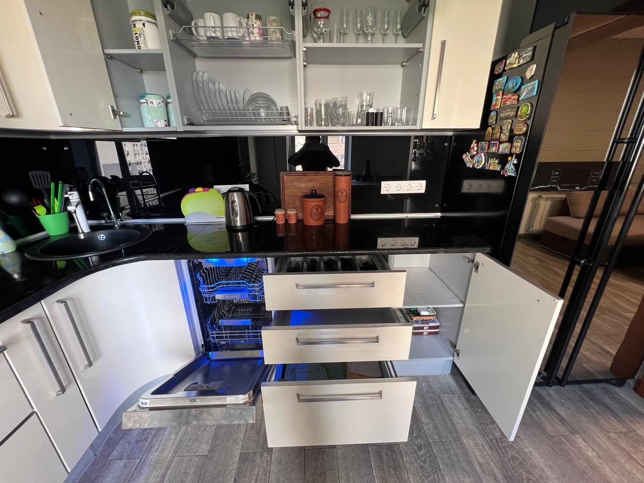 Оренда 2-кімнатної квартири 66 м², Драгоманова вул., 12А