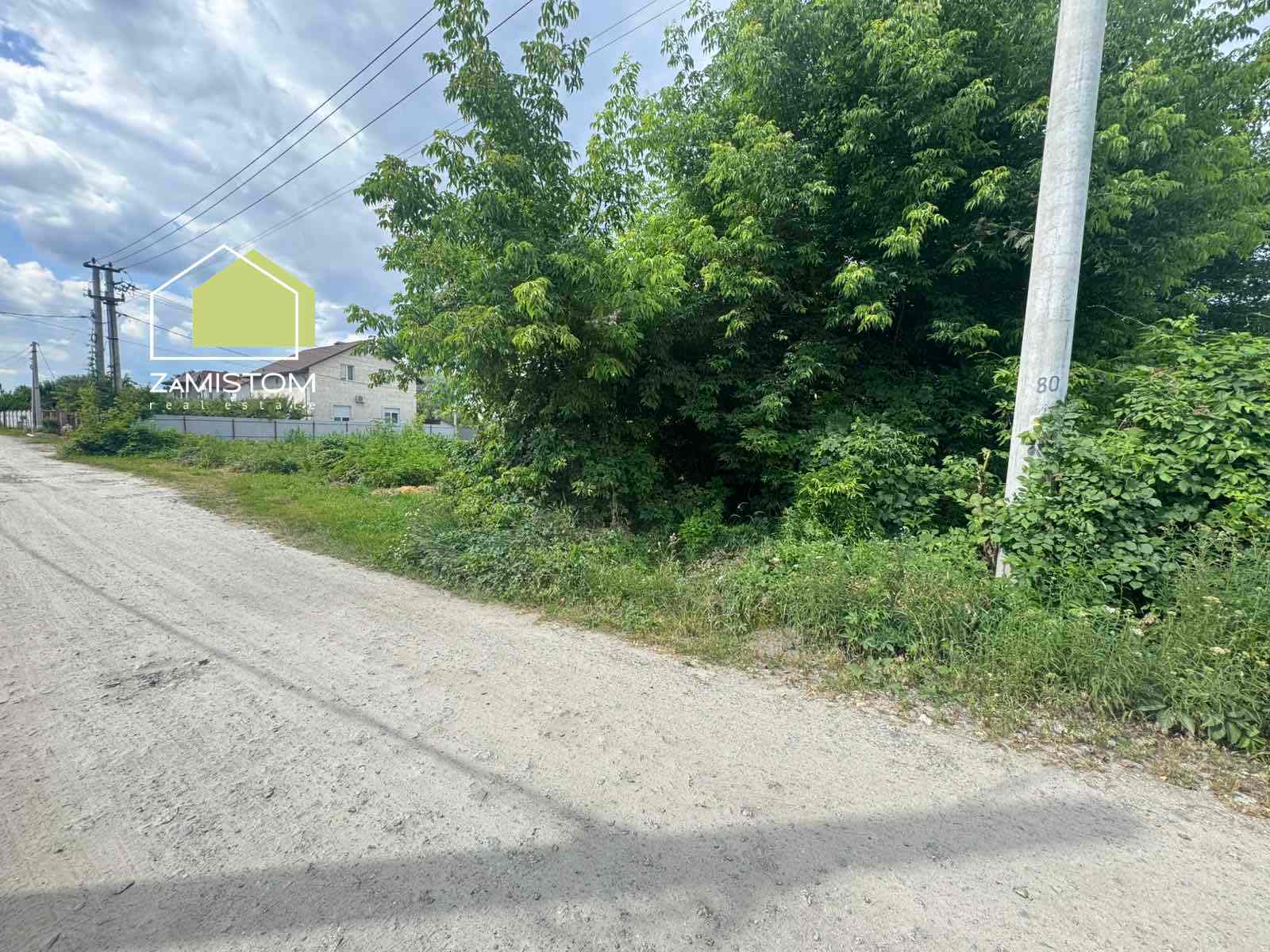 Продаж ділянки під індивідуальне житлове будівництво 6 соток