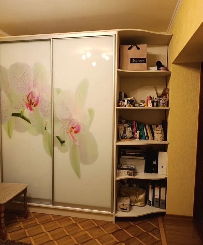 Продажа 3-комнатной квартиры 100 м², Малиновского Маршала ул.