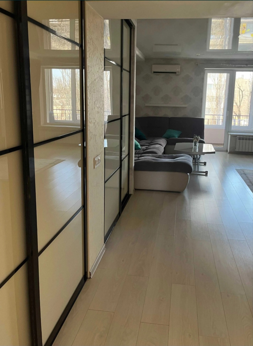 Продаж 3-кімнатної квартири 83 м², Армійська вул.