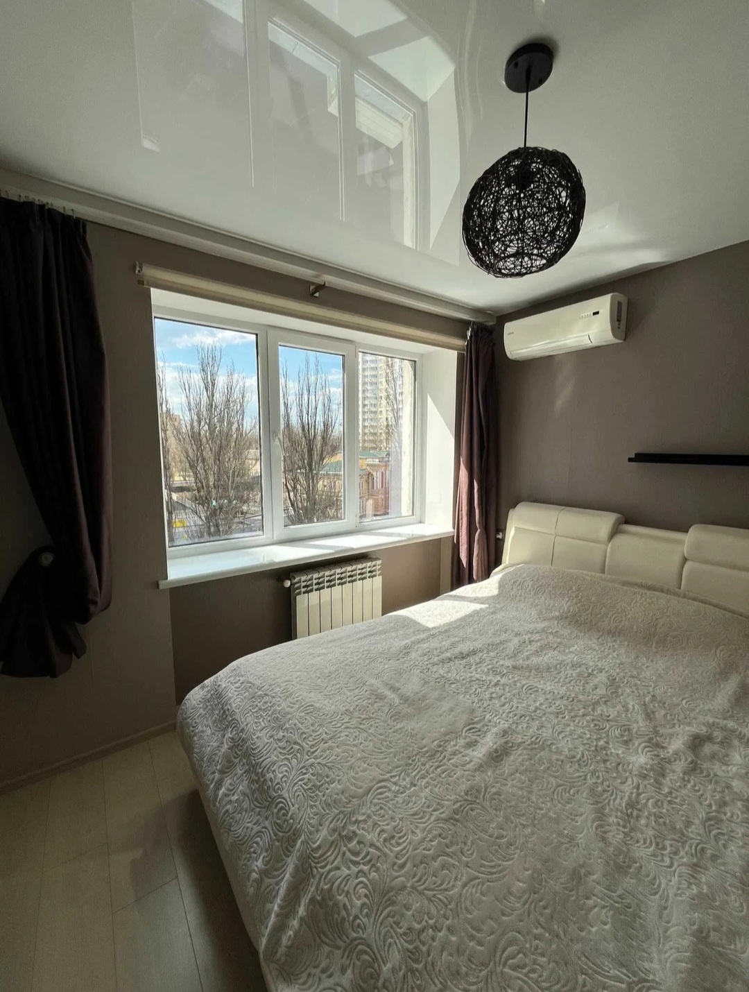 Продаж 3-кімнатної квартири 83 м², Армійська вул.