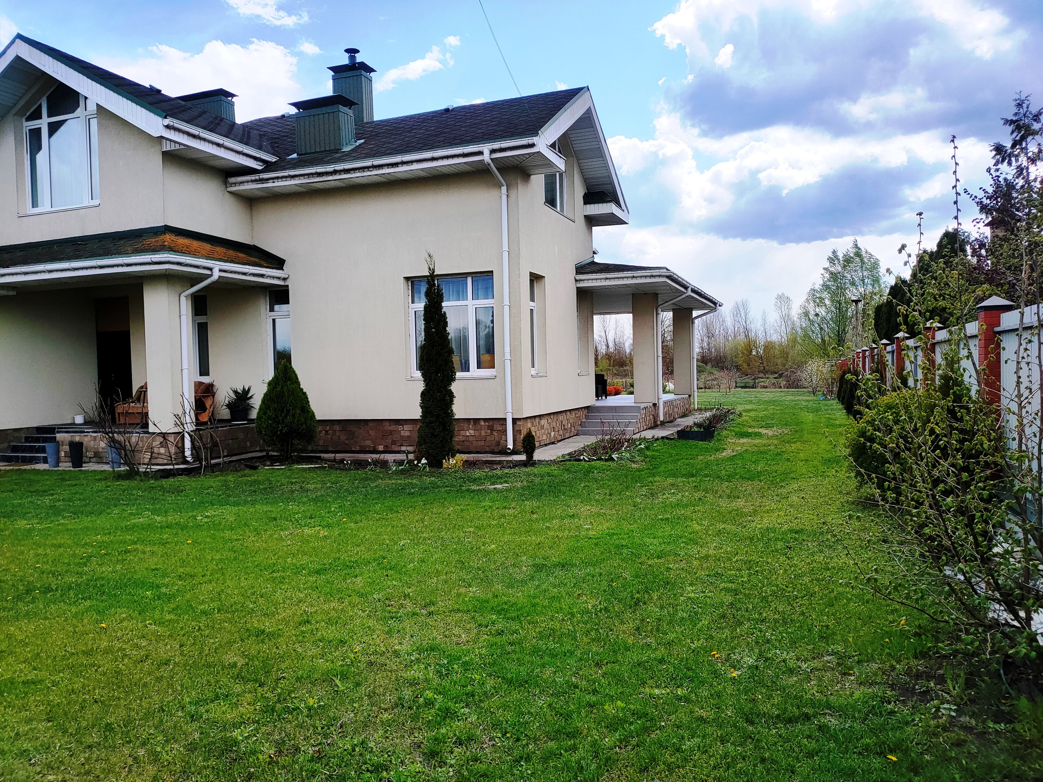 Продажа дома 370 м²