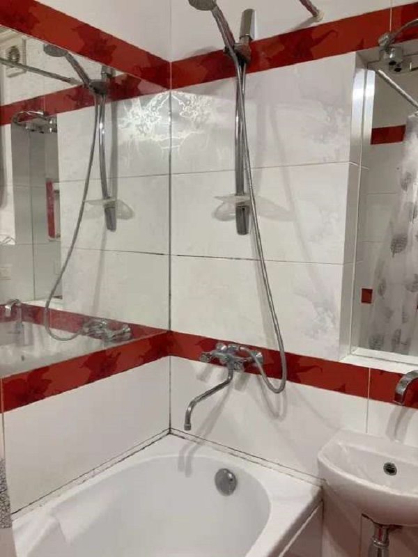 Продаж 1-кімнатної квартири 28 м², Івана Микитенка вул., 9