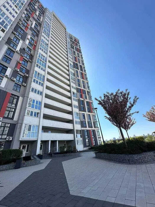 Продаж 1-кімнатної квартири 52.5 м², Микільсько-Слобідська вул.