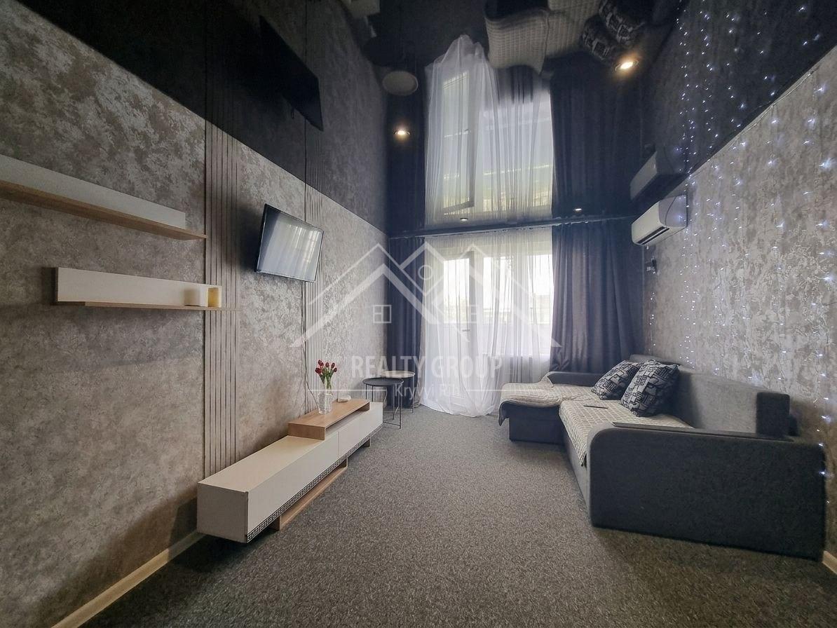 Продаж 2-кімнатної квартири 43 м², Металлургов просп., 9