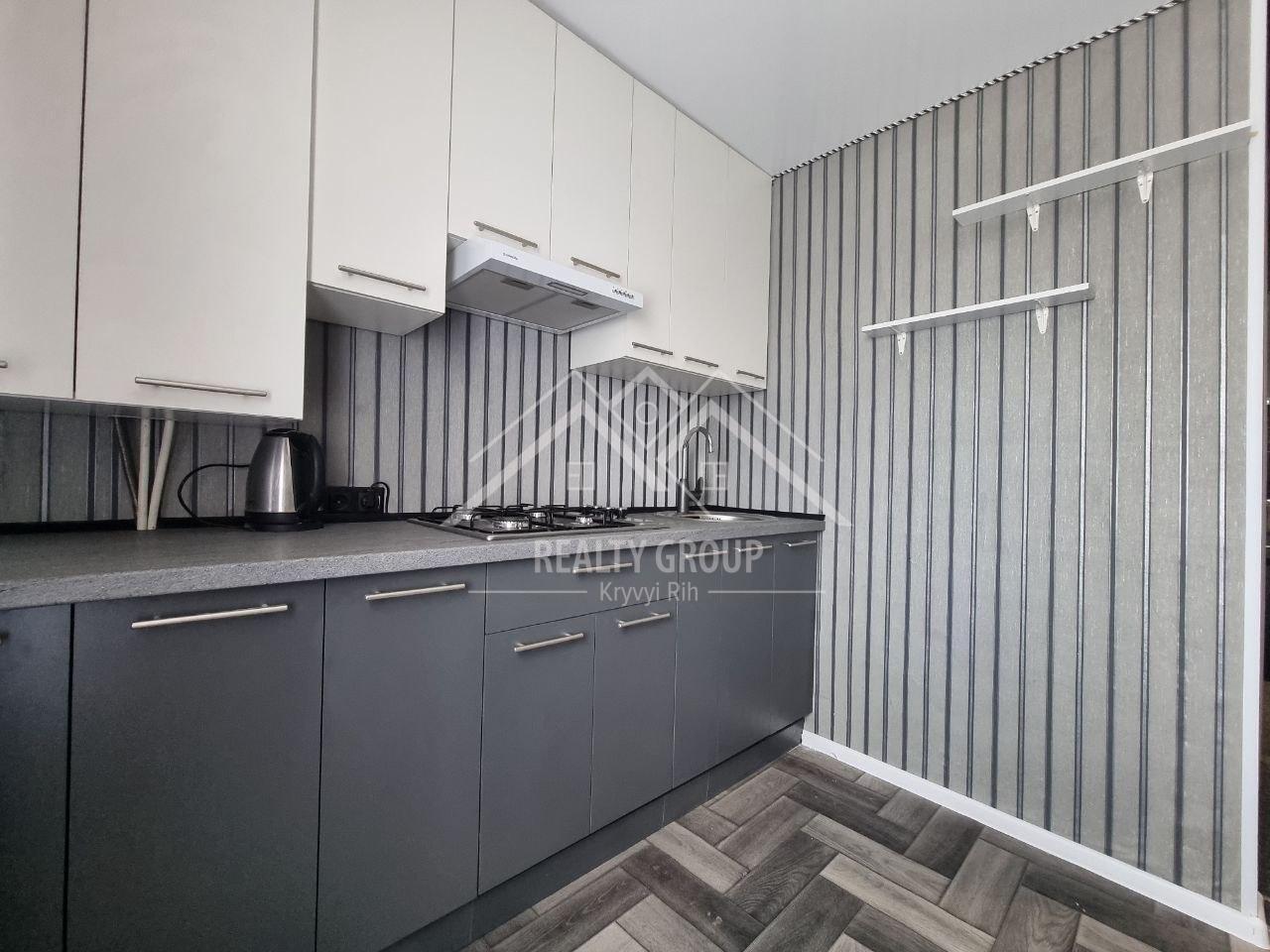 Продаж 2-кімнатної квартири 43 м², Металлургов просп., 9