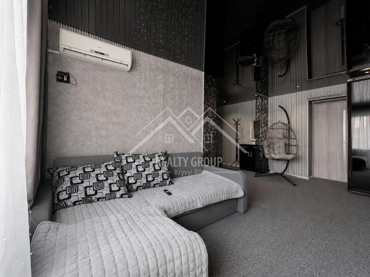 Продаж 2-кімнатної квартири 43 м², Металлургов просп., 9