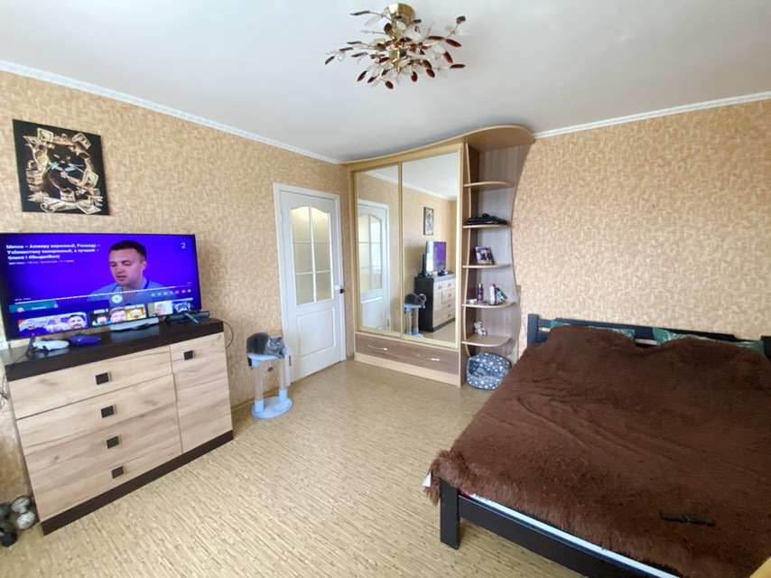 Продаж 1-кімнатної квартири 29.1 м², Озерна вул.