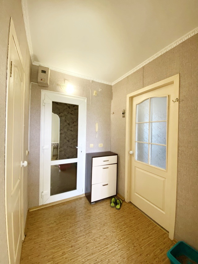 Продаж 1-кімнатної квартири 29.1 м², Озерна вул.