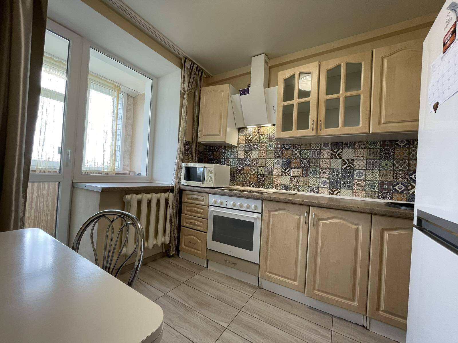 Оренда 1-кімнатної квартири 40 м², Олександра Поля просп., 98В