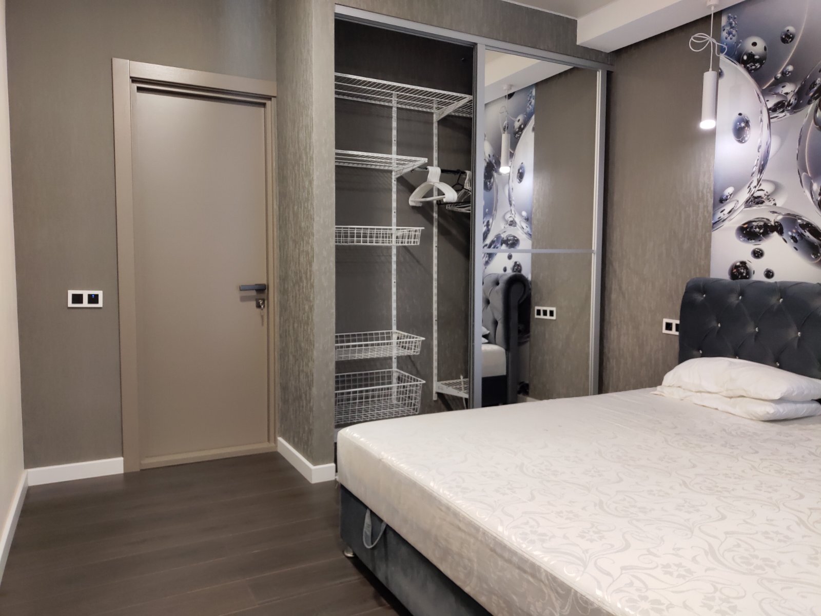 Оренда 2-кімнатної квартири 55 м², Тітова вул., вул.17