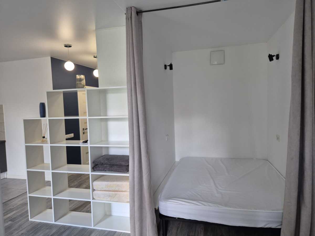 Аренда 1-комнатной квартиры 45 м², Предславинская ул., 40