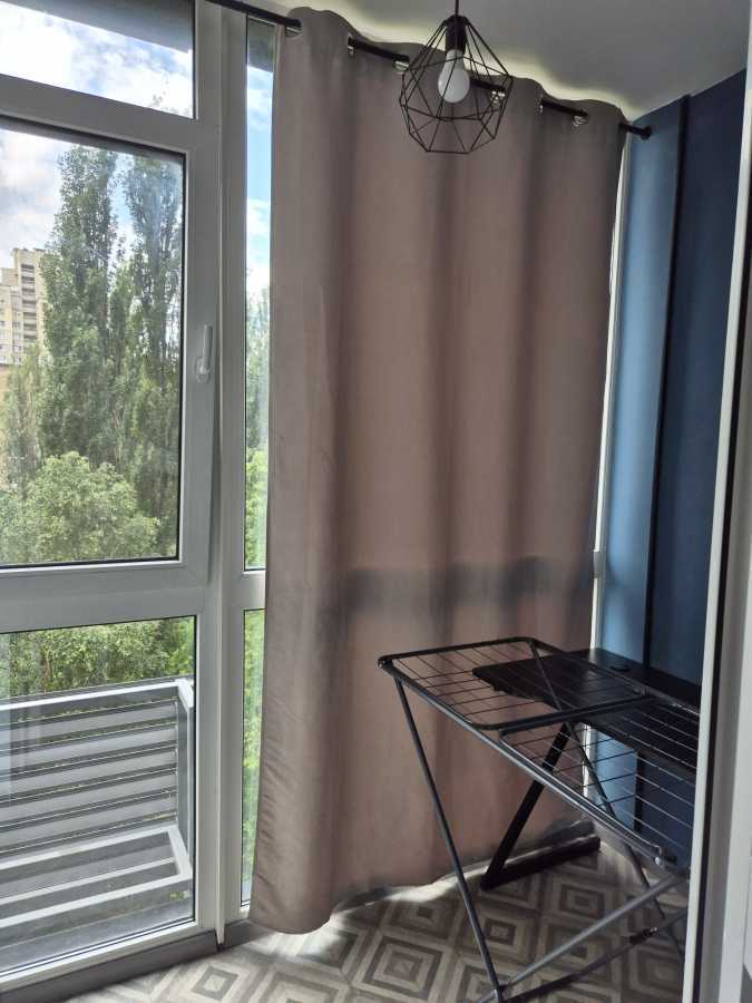 Аренда 1-комнатной квартиры 45 м², Предславинская ул., 40