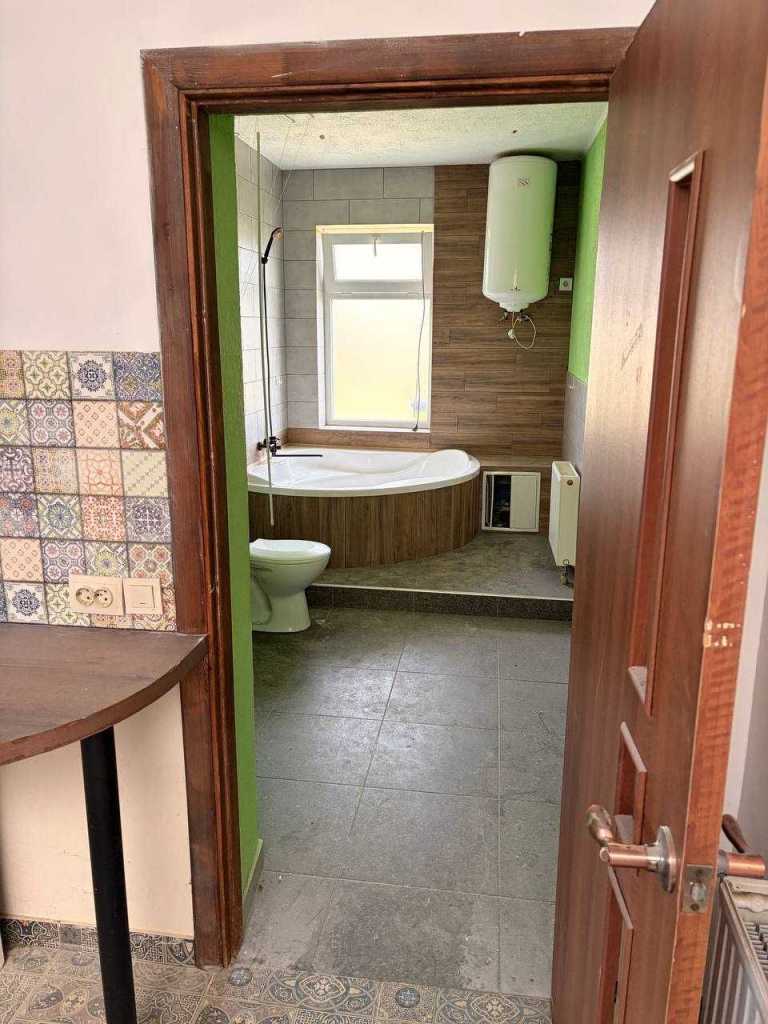 Продаж 3-кімнатної квартири 102 м², нікітченко, 8