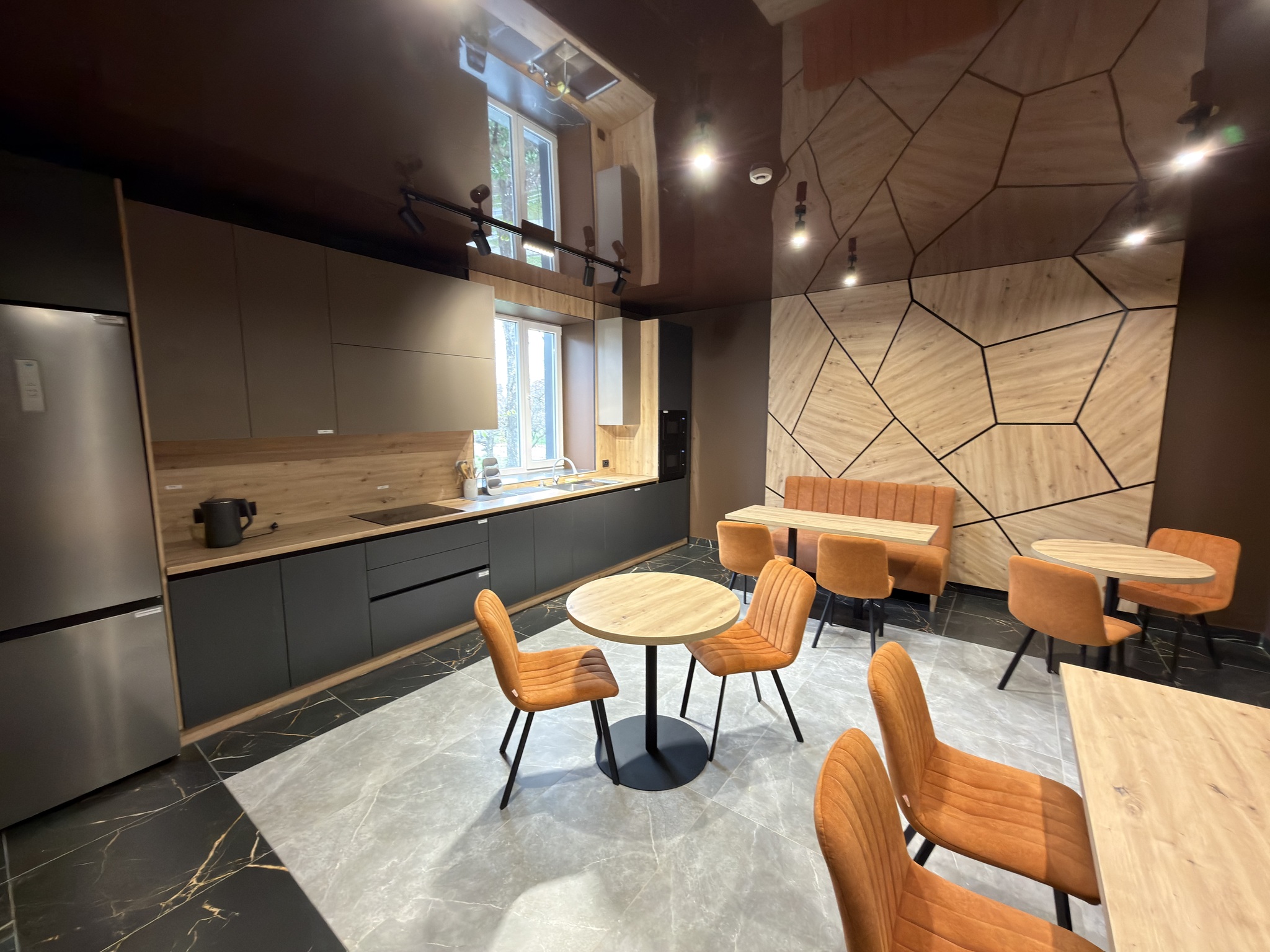 Продажа 2-комнатной квартиры 50 м², Генерала Родимцева ул., 92