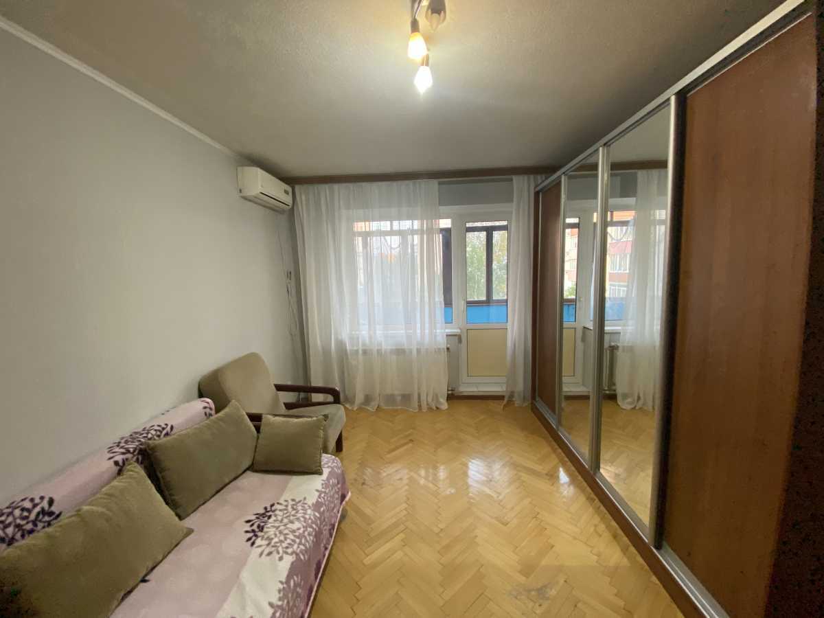 Продажа 2-комнатной квартиры 56.4 м², Тарасовская ул., 10