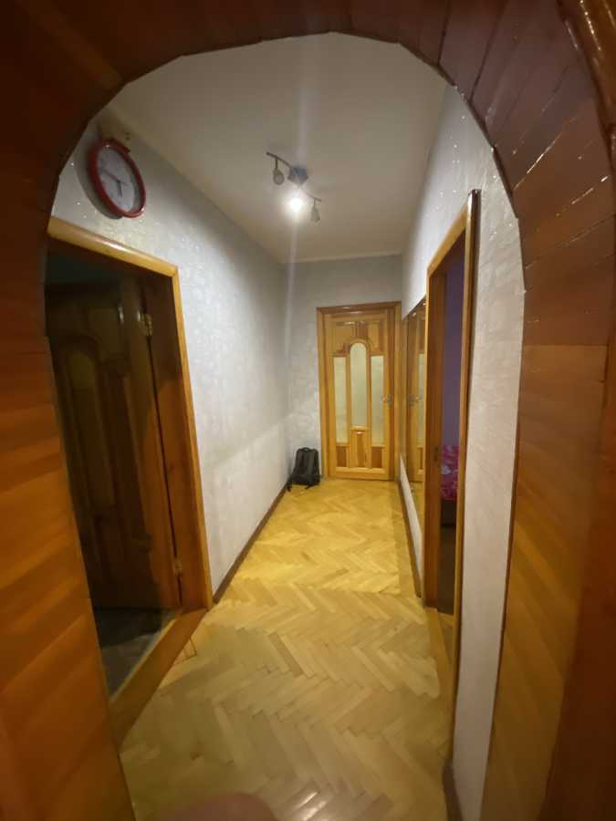 Продажа 2-комнатной квартиры 56.4 м², Тарасовская ул., 10