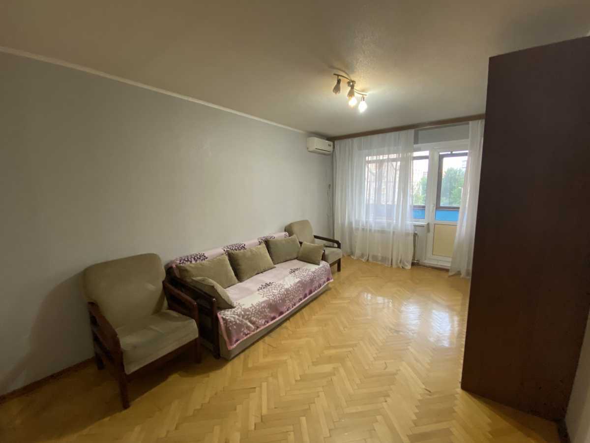 Продажа 2-комнатной квартиры 56.4 м², Тарасовская ул., 10