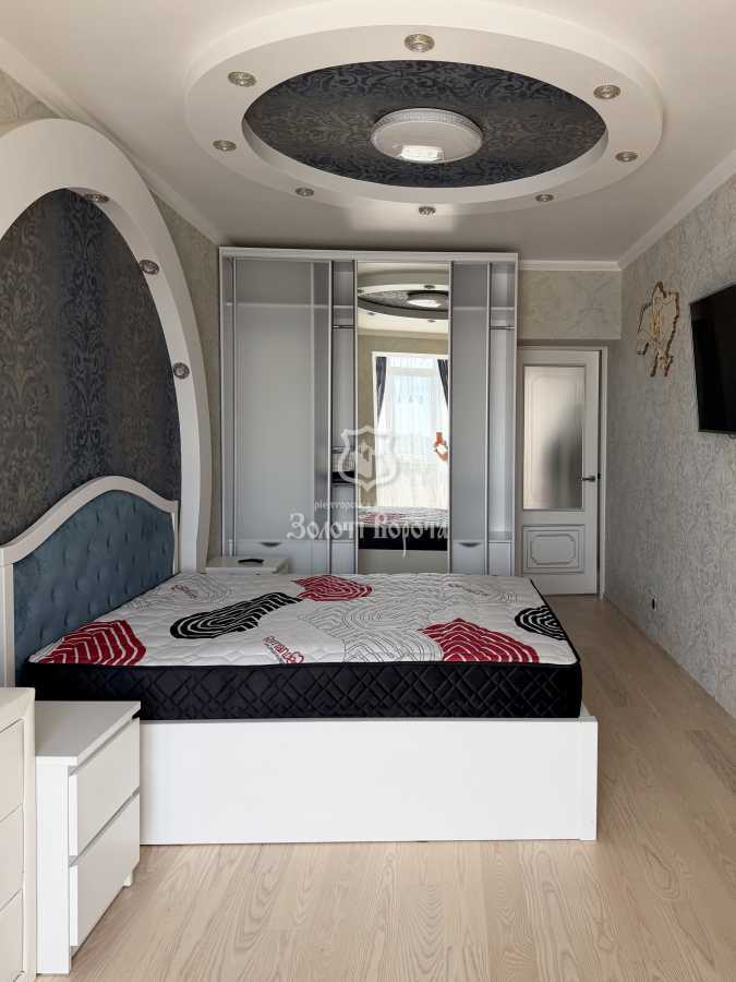 Продажа 2-комнатной квартиры 61.1 м², Радистов ул., 34А