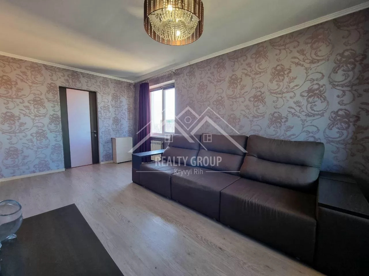 Продаж 3-кімнатної квартири 59 м², Українська вул., 3