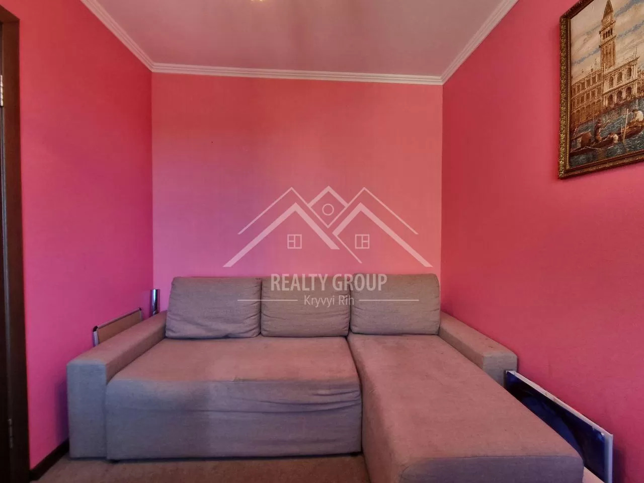 Продаж 3-кімнатної квартири 59 м², Українська вул., 3