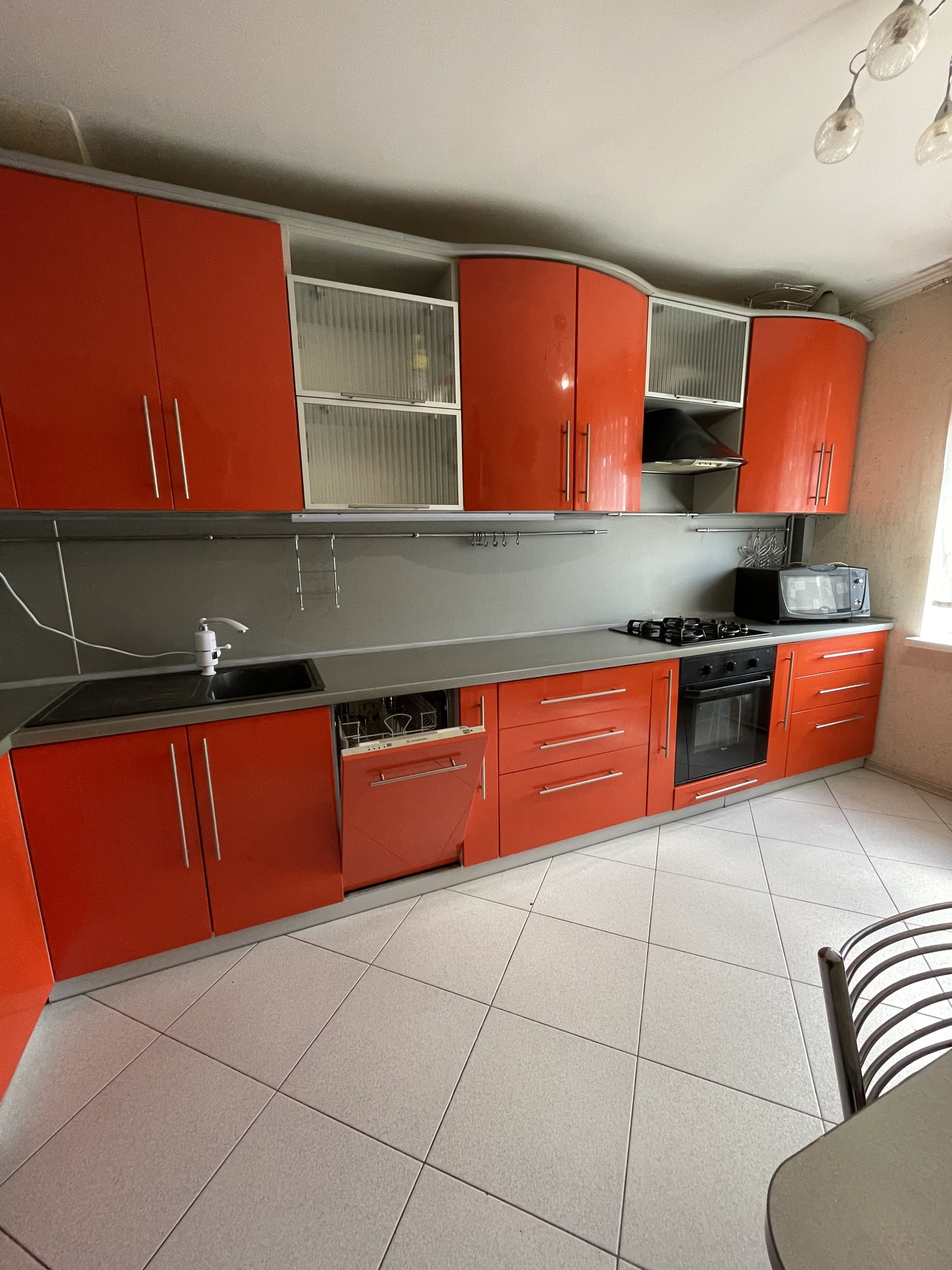 Оренда 3-кімнатної квартири 70 м², Рубана вул., 21