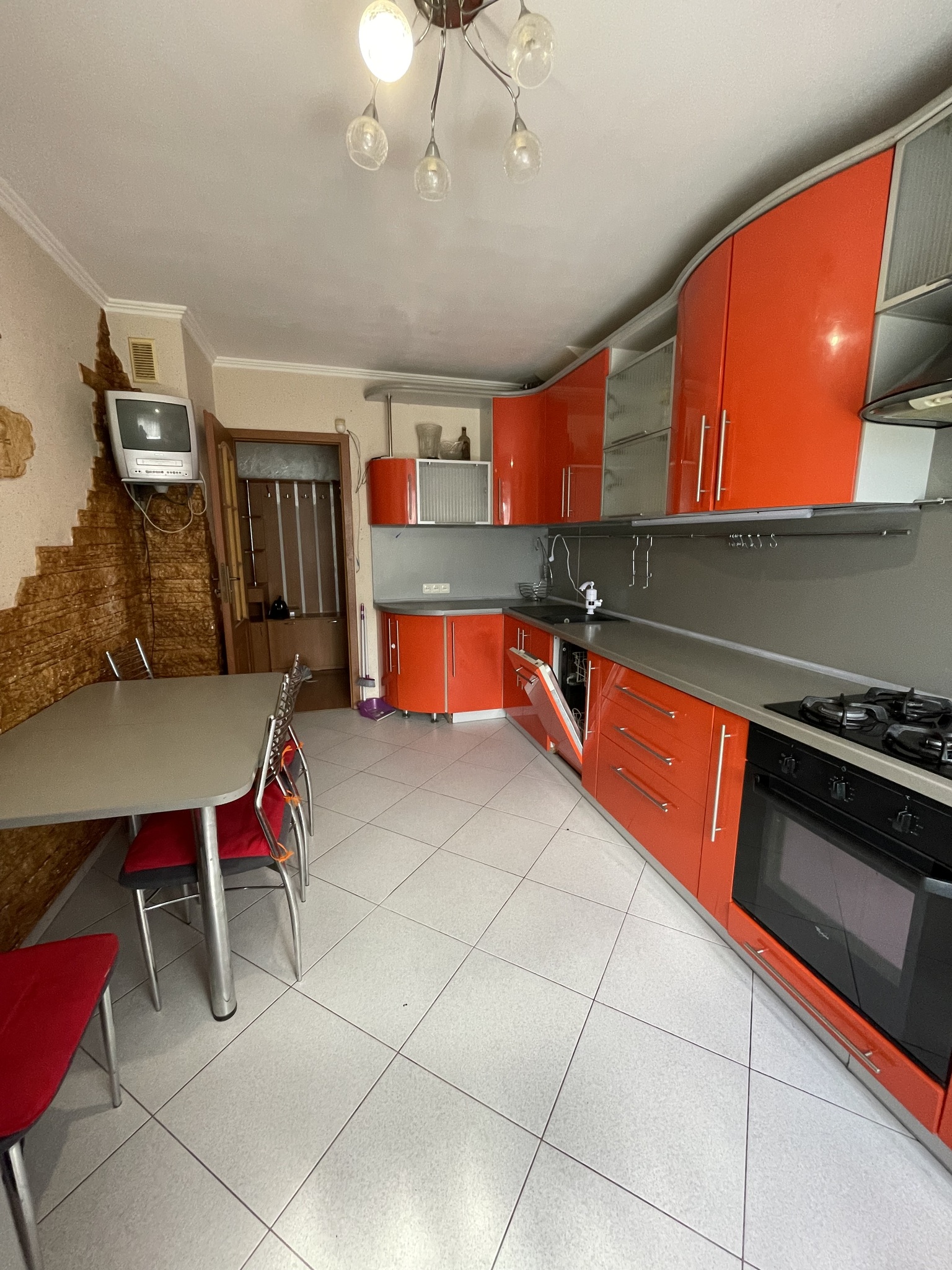 Оренда 3-кімнатної квартири 70 м², Рубана вул., 21