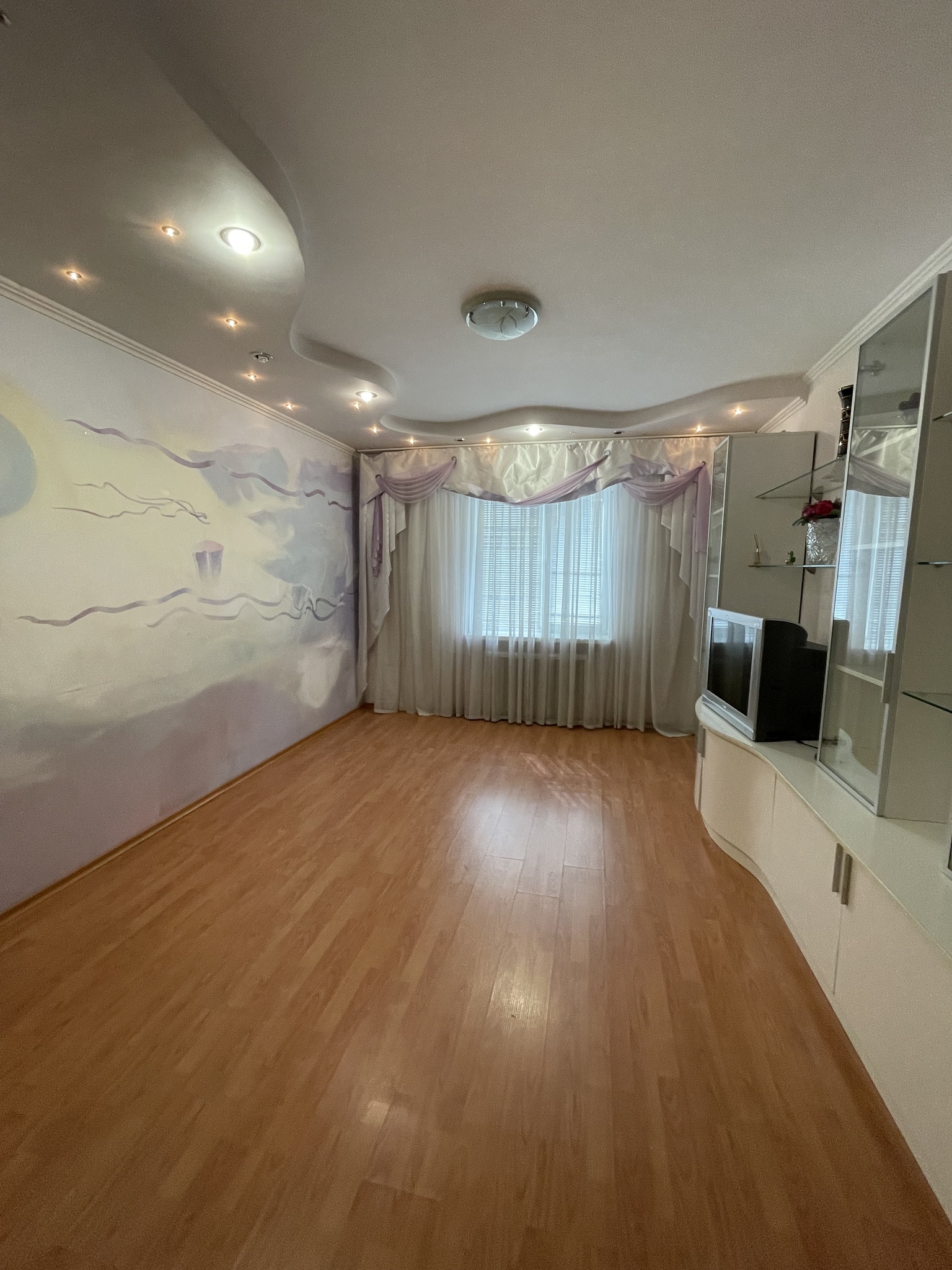 Оренда 3-кімнатної квартири 70 м², Рубана вул., 21