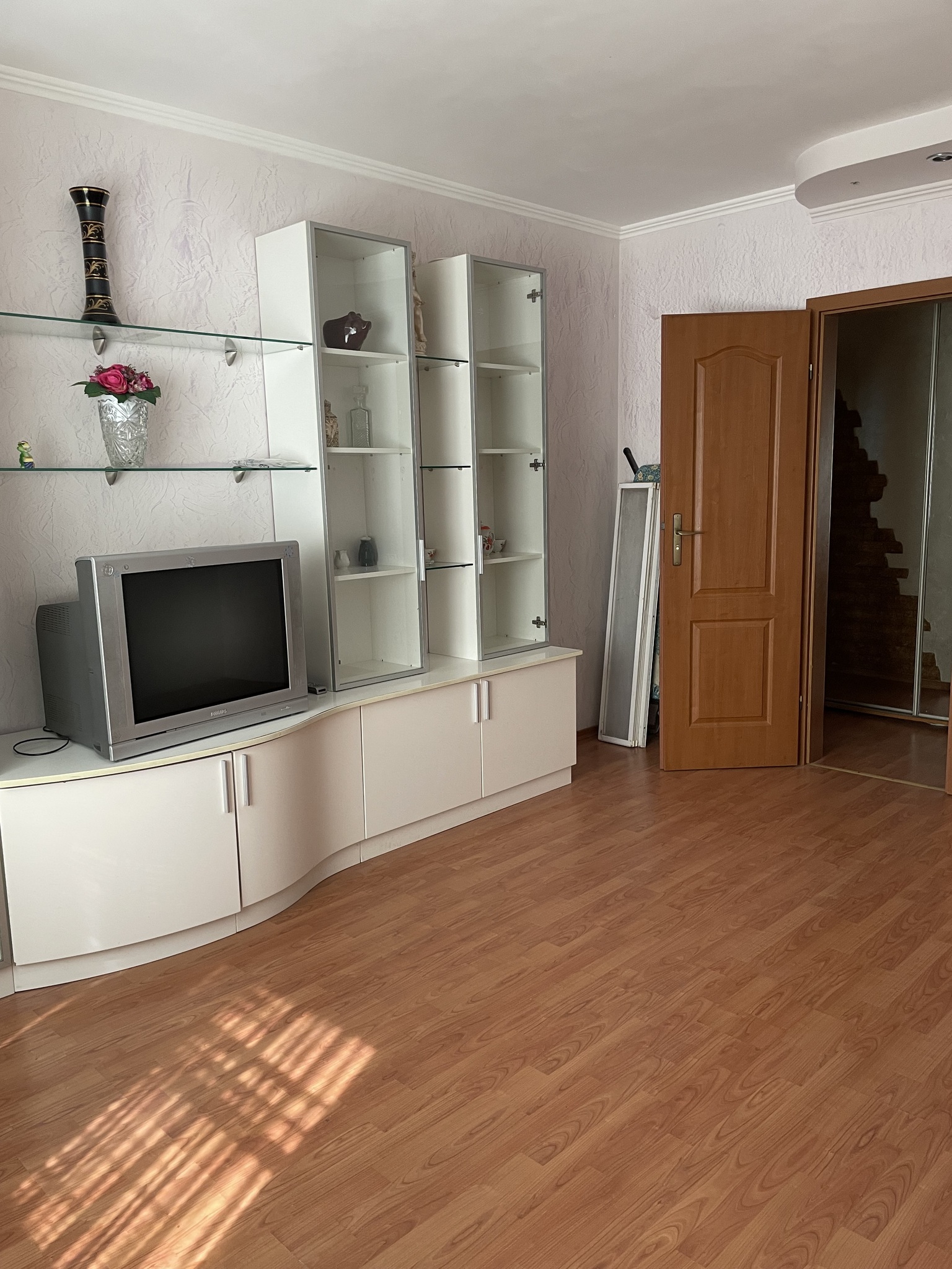 Оренда 3-кімнатної квартири 70 м², Рубана вул., 21