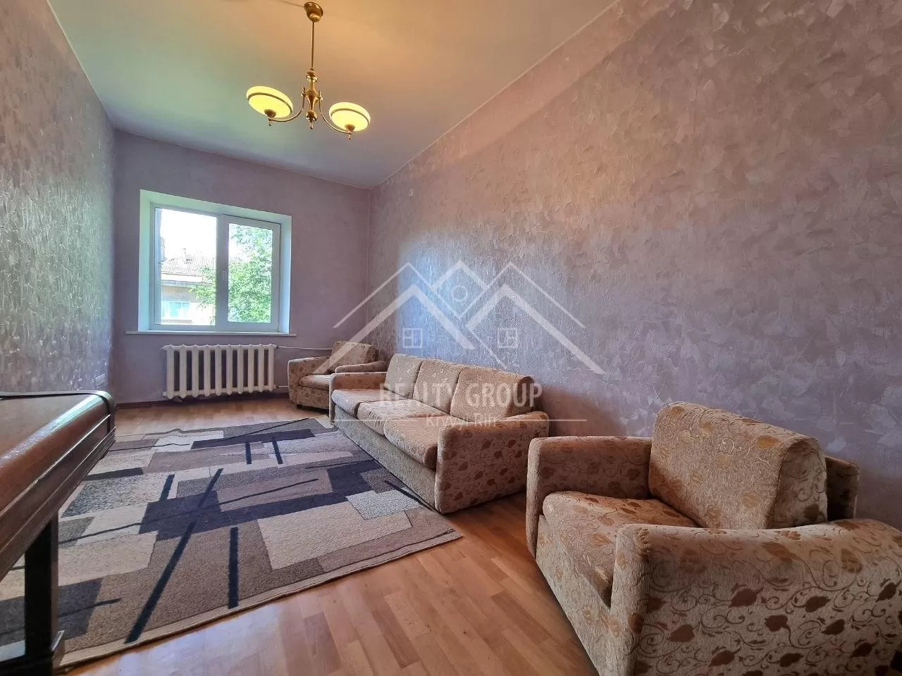 Продаж 3-кімнатної квартири 85.3 м², Соборності вул., 16