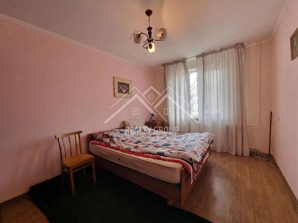 Продажа 3-комнатной квартиры 62.8 м², Десантная ул.