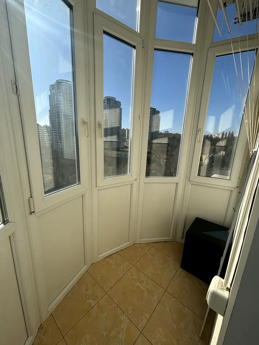 Продажа 3-комнатной квартиры 135 м², Вышгородская ул., 45/2